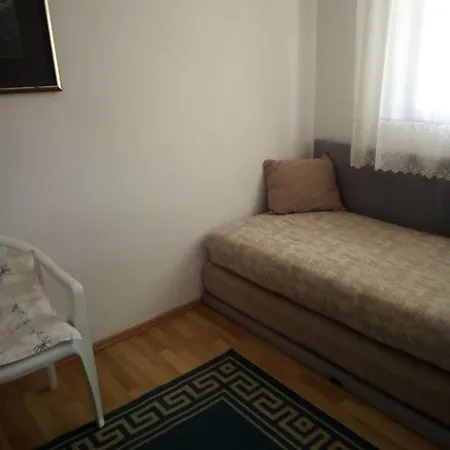 Lela * Podgorica