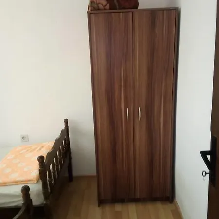 Lela * Podgoriçe